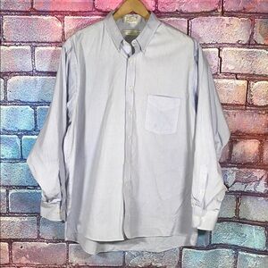 Geoffrey Beene Men's Button Down Shirt Light Blue Size 34/35 Wrinkle Free